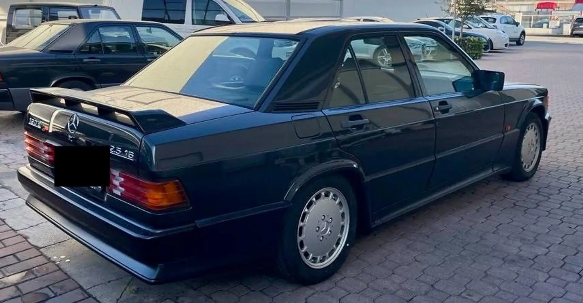 Mercedes-Benz 190 190E 2.5cc 16V 200 cv Noir - 2
