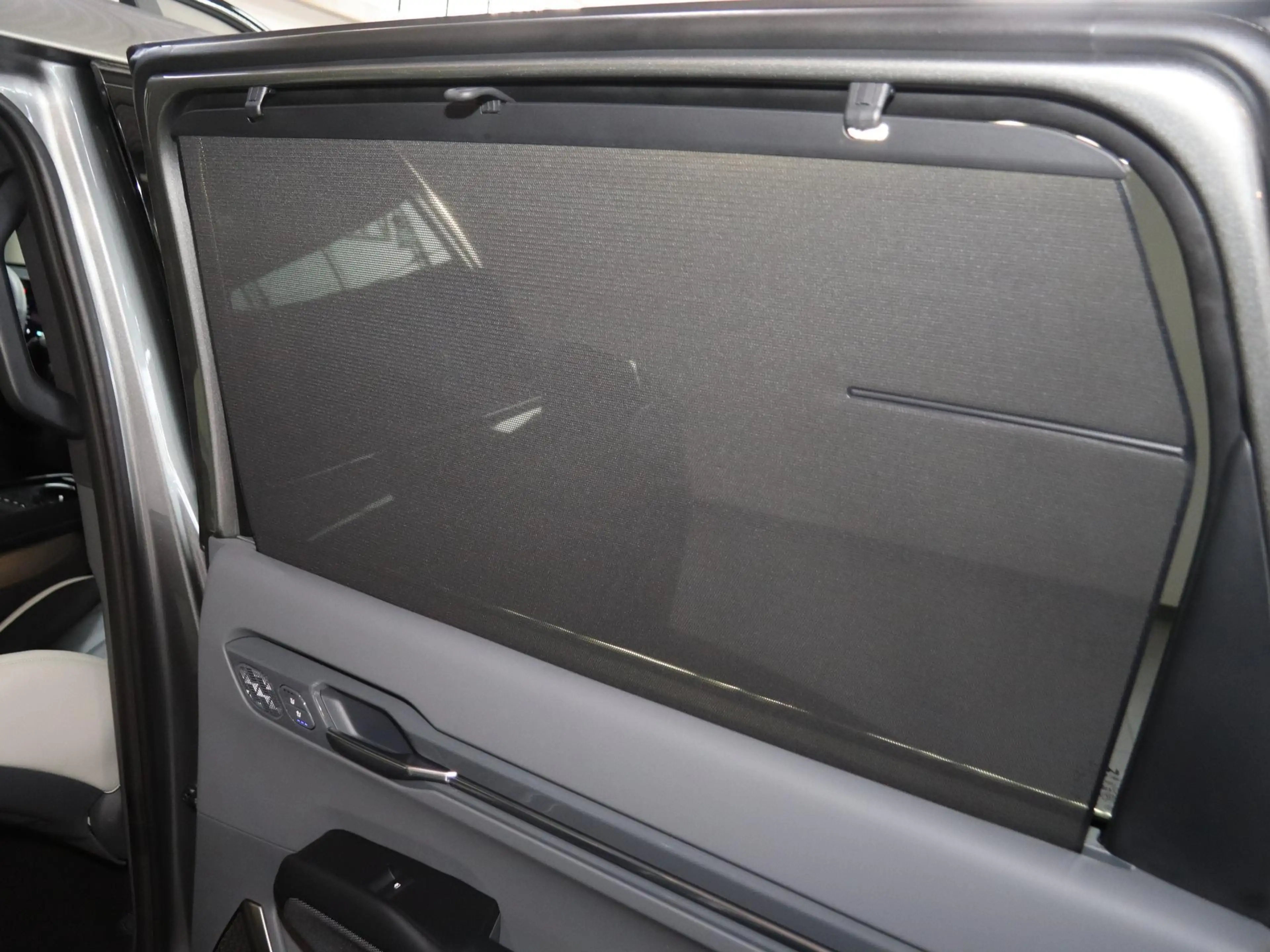 Kia EV9 GT-Line AWD 99.8 kWh | Panoramaschuifdak  | LED-ma — photo 13