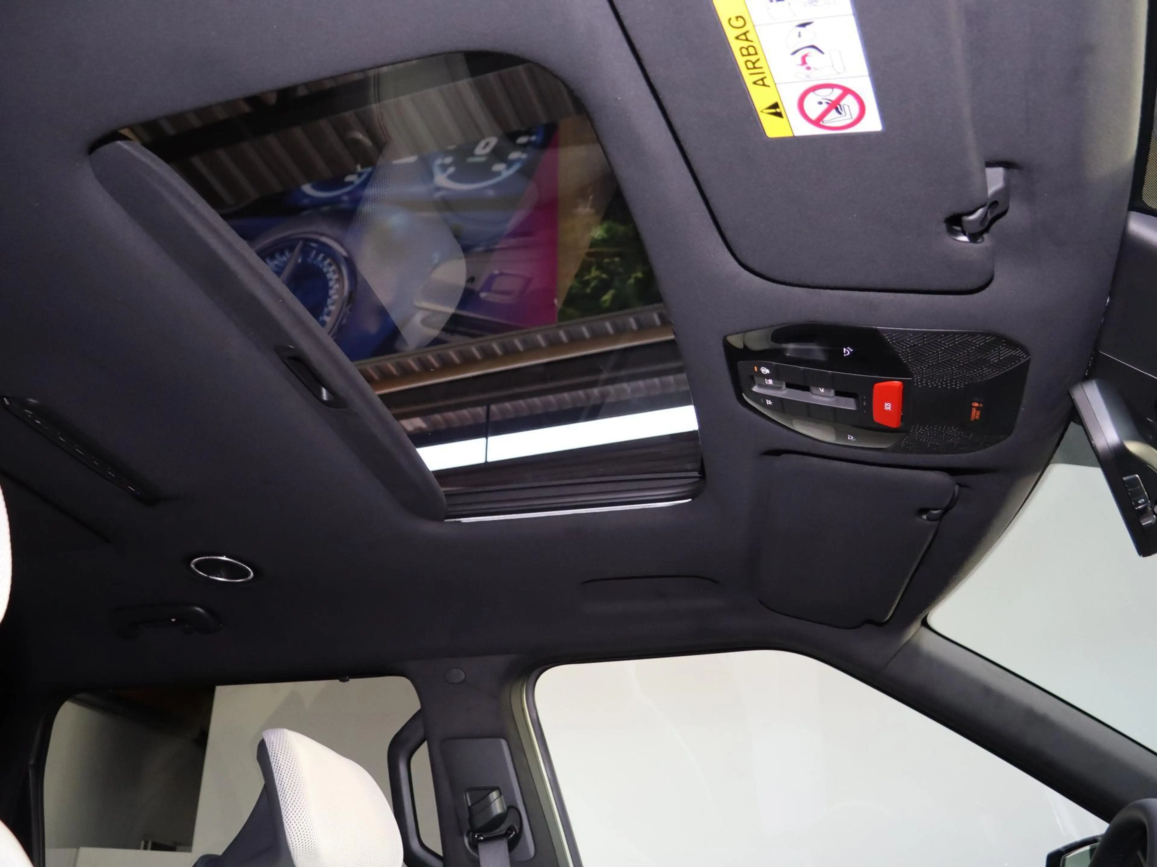 Kia EV9 GT-Line AWD 99.8 kWh | Panoramaschuifdak  | LED-ma — photo 14