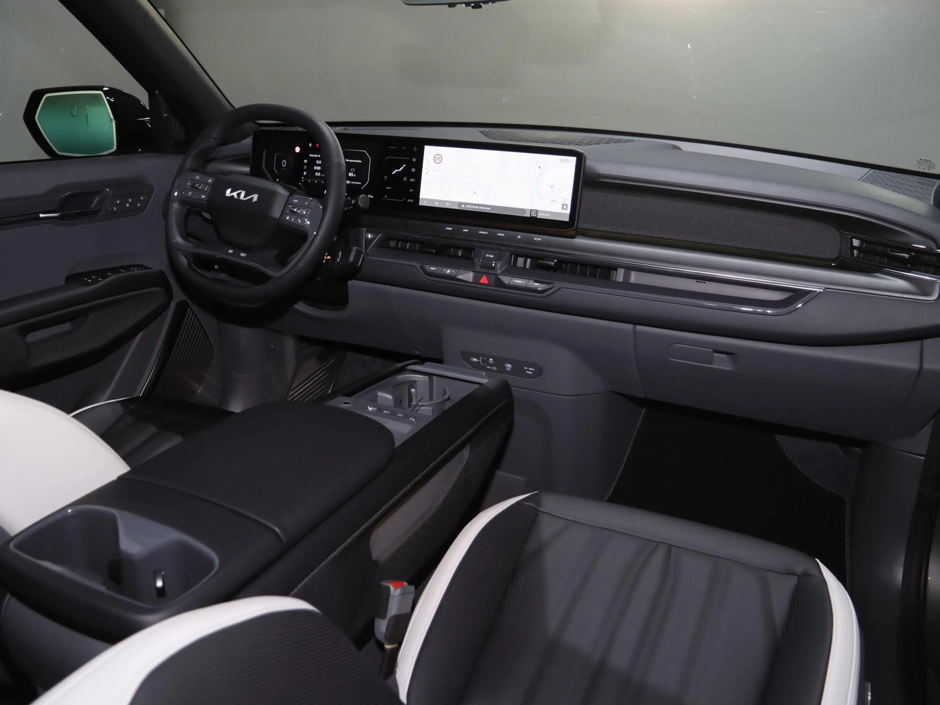 Kia EV9 GT-Line AWD 99.8 kWh | Panoramaschuifdak  | LED-ma — photo 12