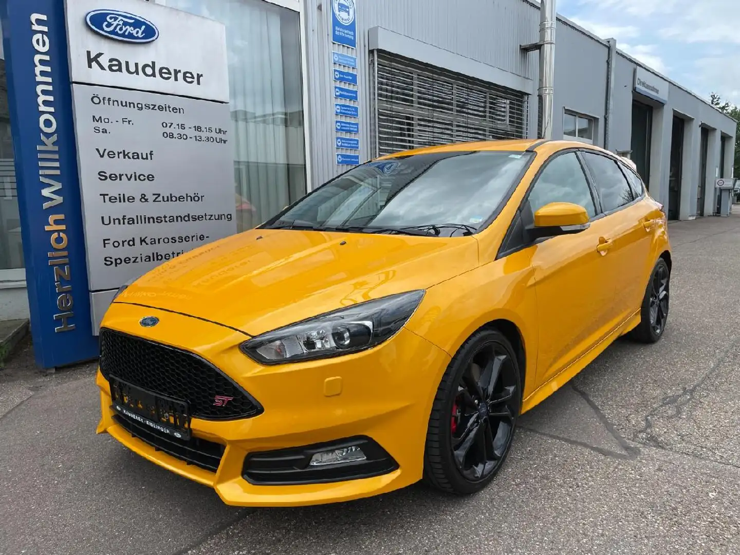 Ford Focus ST - 1