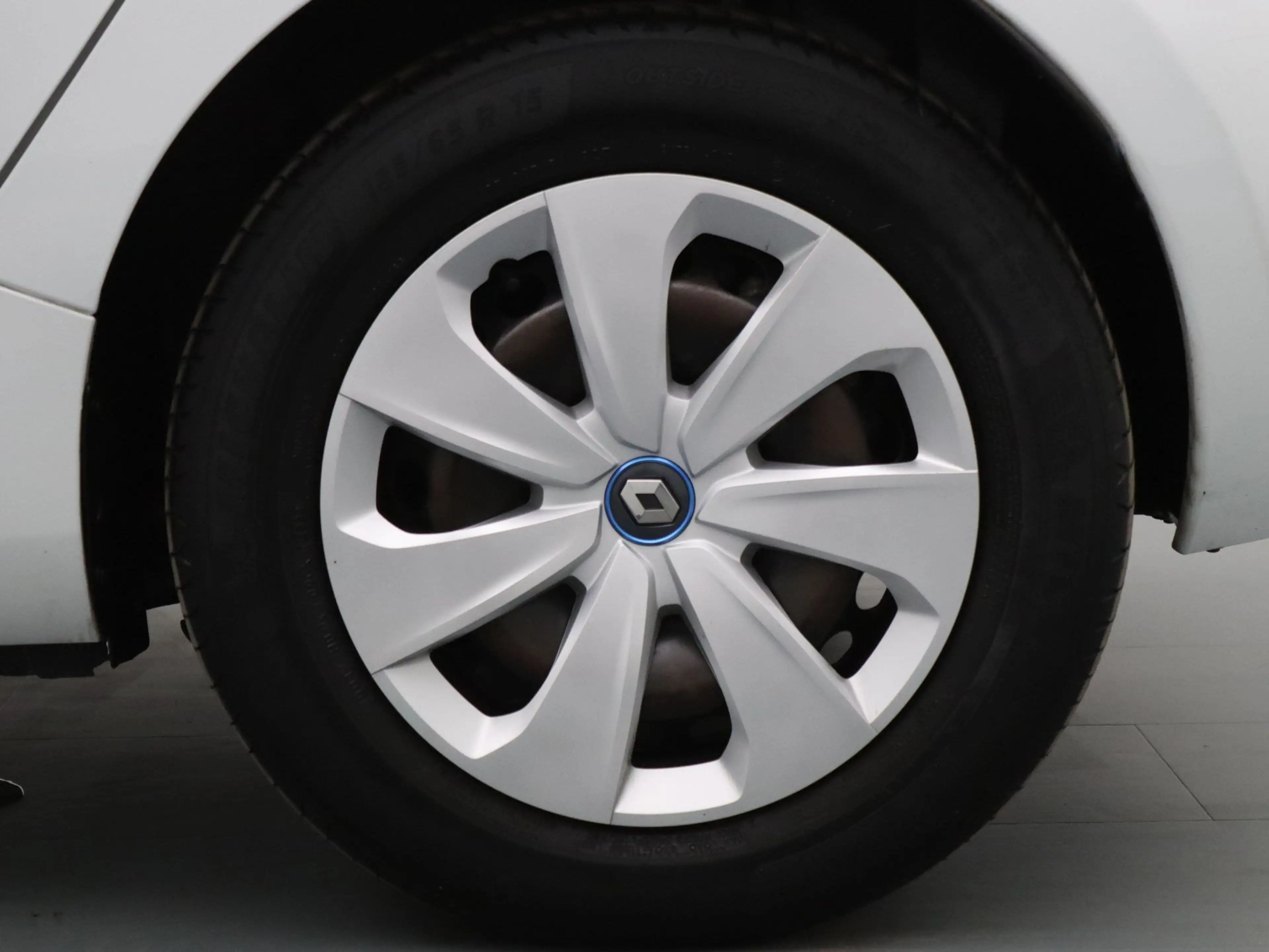 Renault ZOE R110 Life Carshare 52 kWh Apple Carplay/Android Au — photo 33