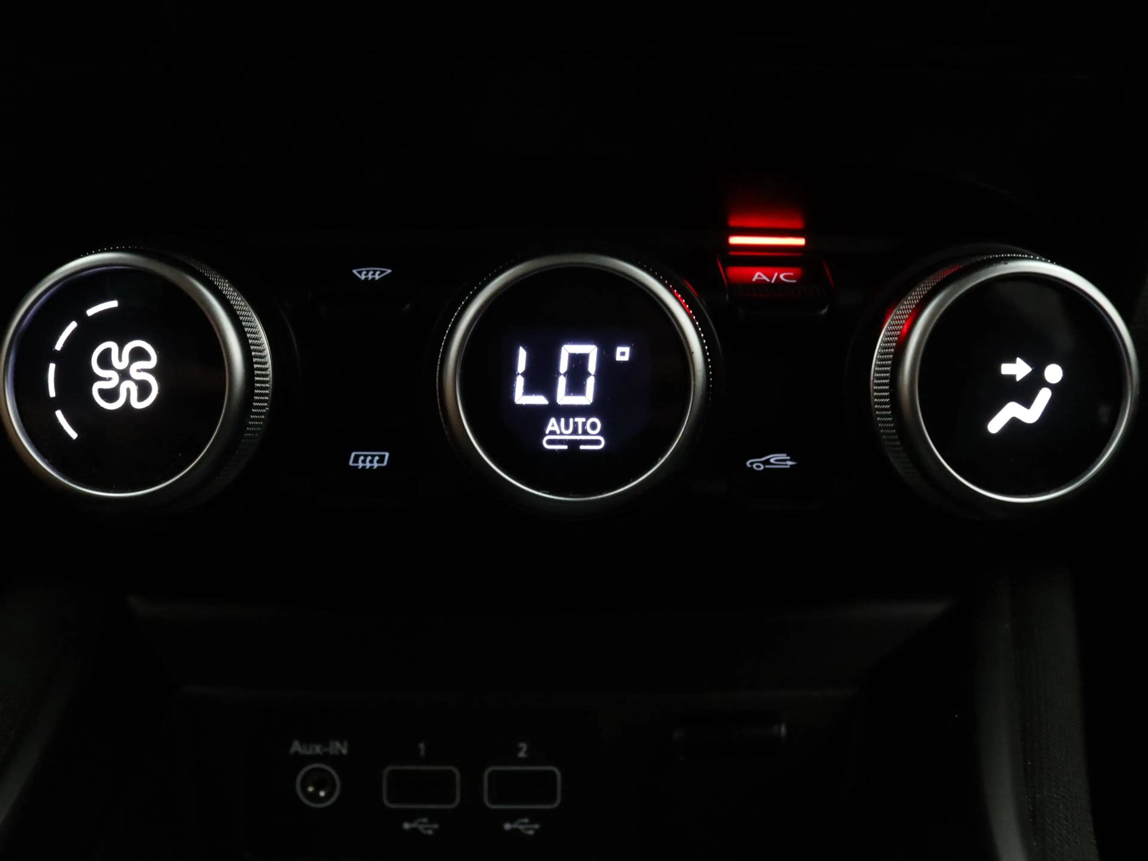 Renault ZOE R110 Life Carshare 52 kWh Apple Carplay/Android Au — photo 8