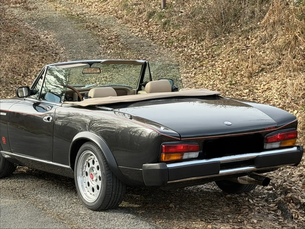Fiat 124 Spider Pininfarina Volumex 2.0, foto 4
