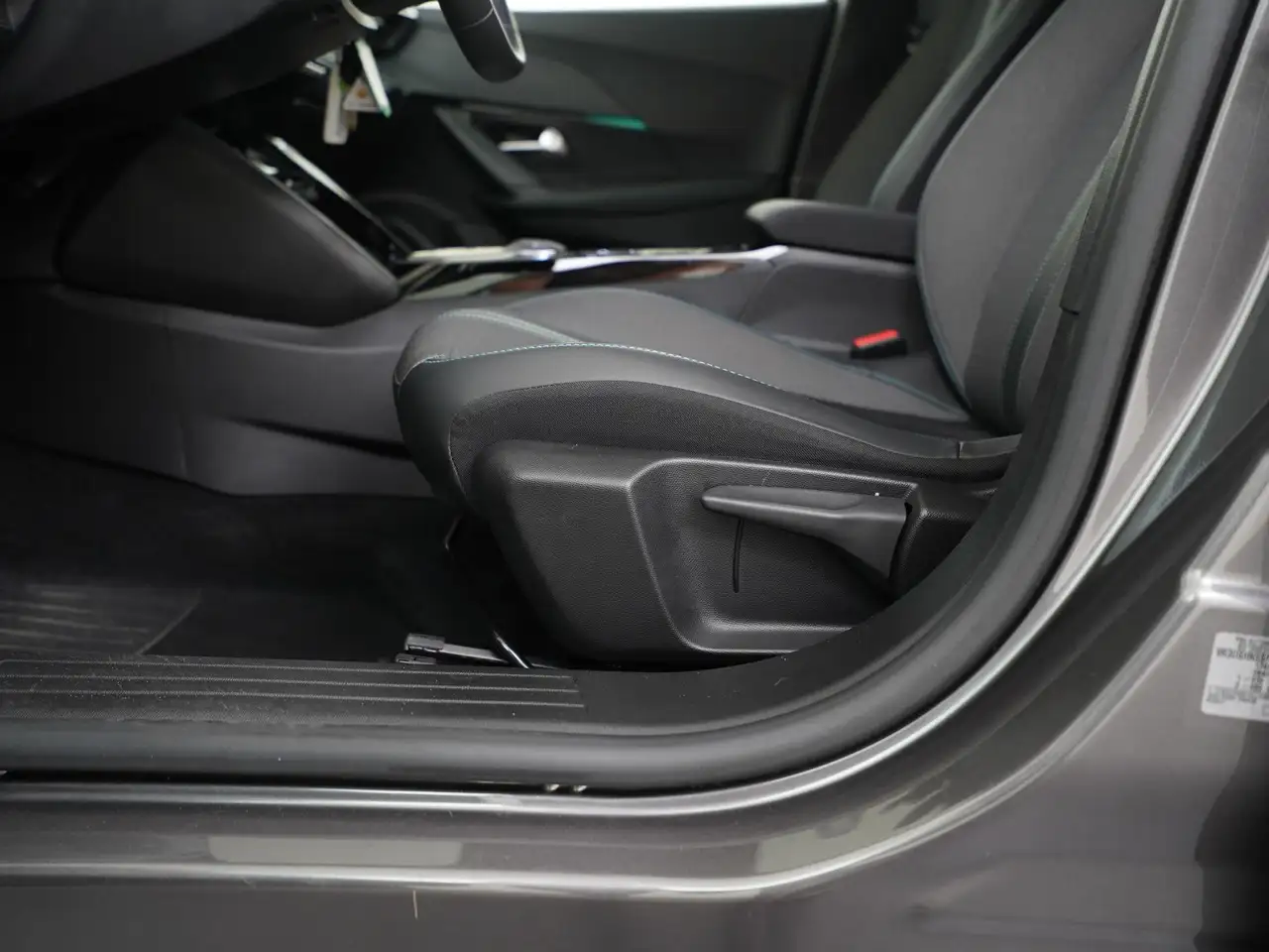 Peugeot 2008 1.2 PureTech Allure Pack Automaat Digital Cockpi, миниатюра 29