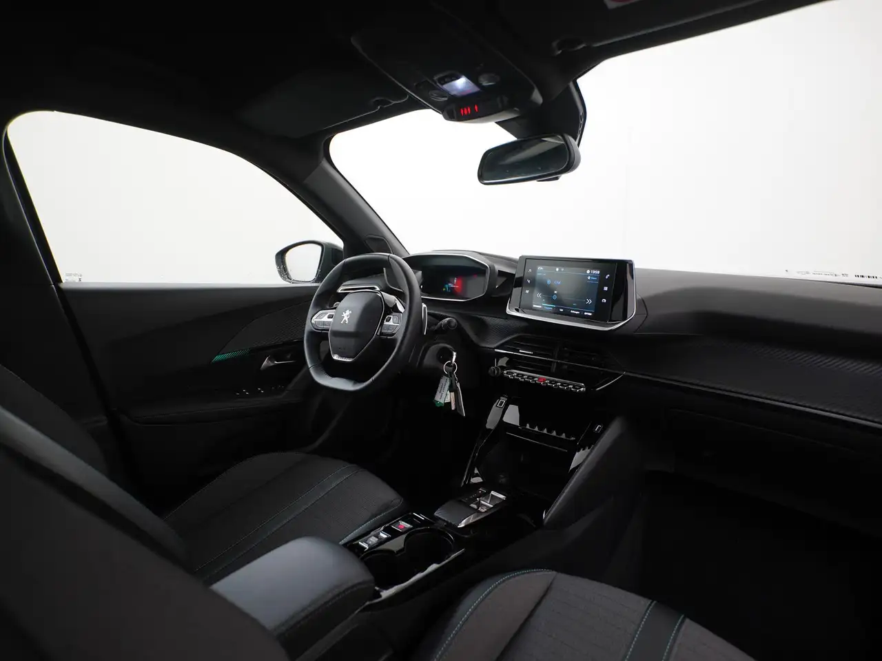 Peugeot 2008 1.2 PureTech Allure Pack Automaat Digital Cockpi, миниатюра 2