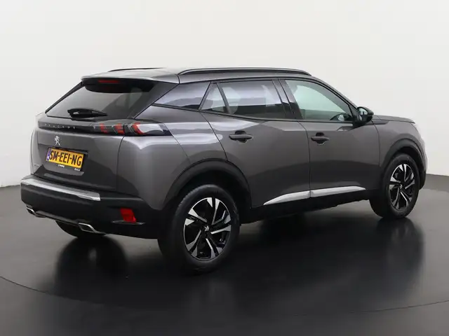 Peugeot 2008 view 5