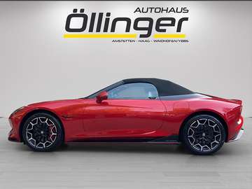 77kWh Trophy + Alcantara grau + Metalllic