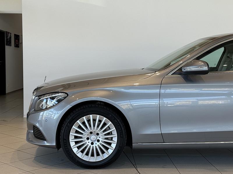 Mercedes-Benz C 250 BlueTEC 4MATIC A-Edition Plus Aut.*Airmatic*LED — photo 9