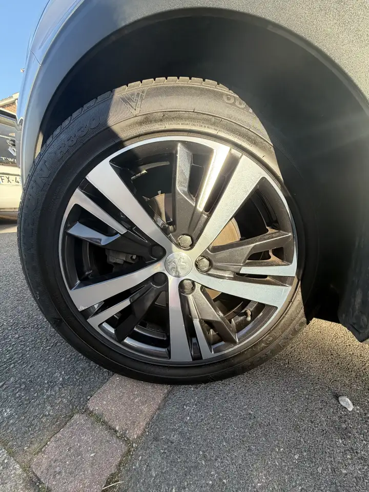 Peugeot 3008 3008 — photo 14