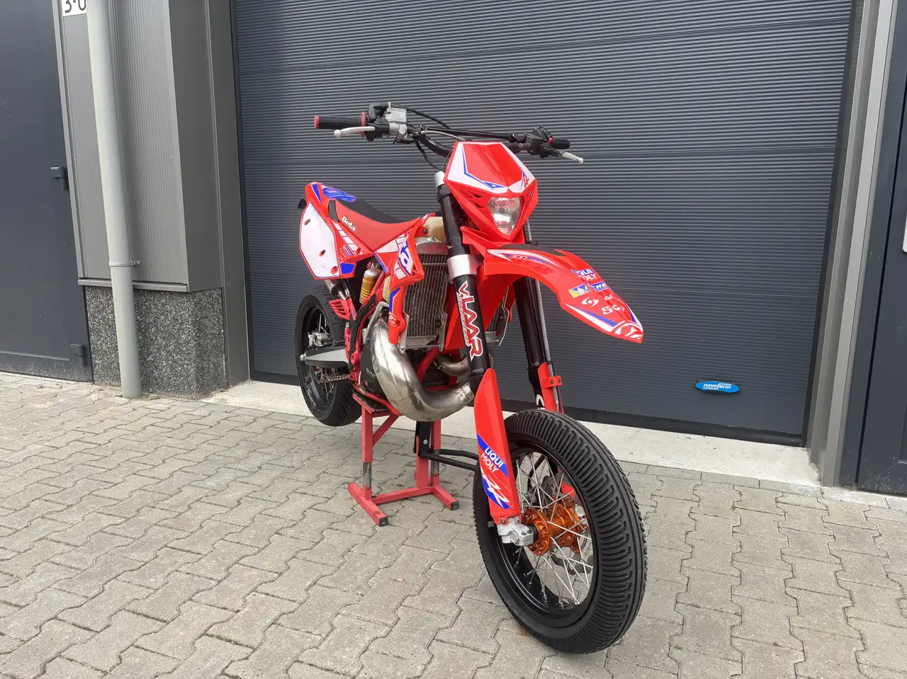 Beta RR 300