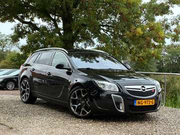 Sports Tourer 2.8 V6 T OPC 4x4 | Leder Recaro + El