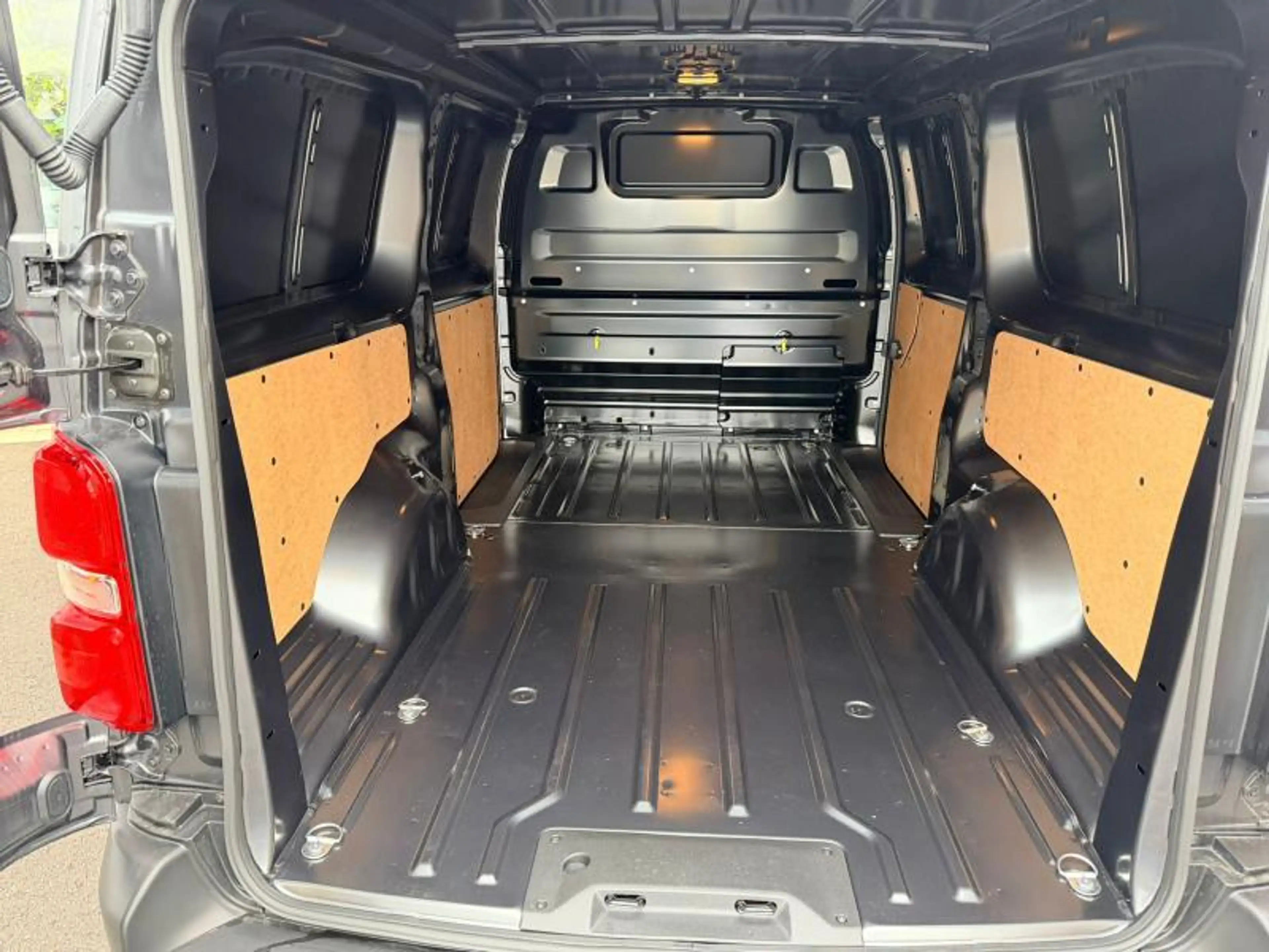 Citroen Jumpy New / 180ch / L3 / EAT8 — photo 8