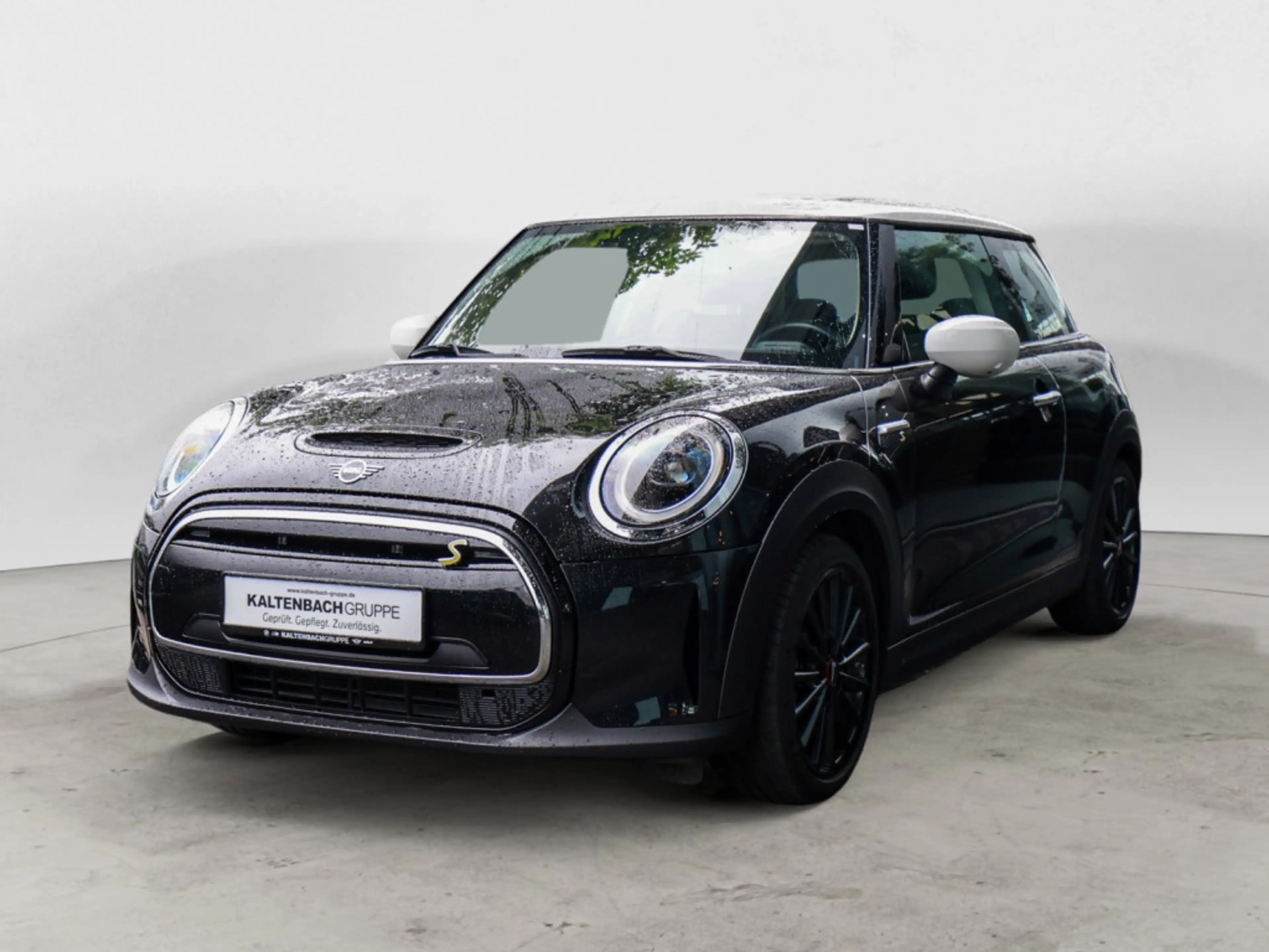 MINI Cooper SE Classic Trim FACEL. LED SHZ PDC — photo 2