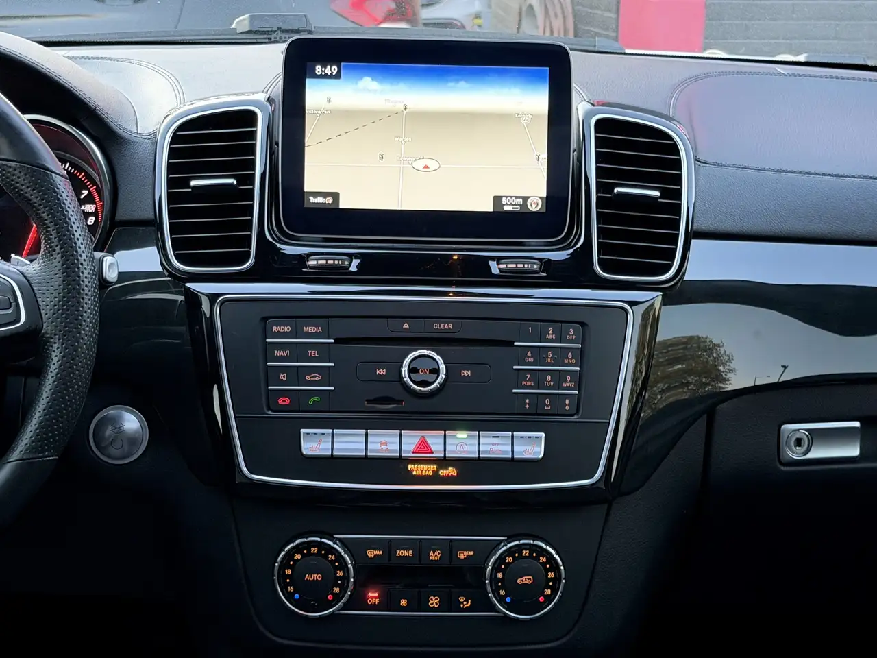 Mercedes-Benz GLS снимка Mercedes-Benz GLS