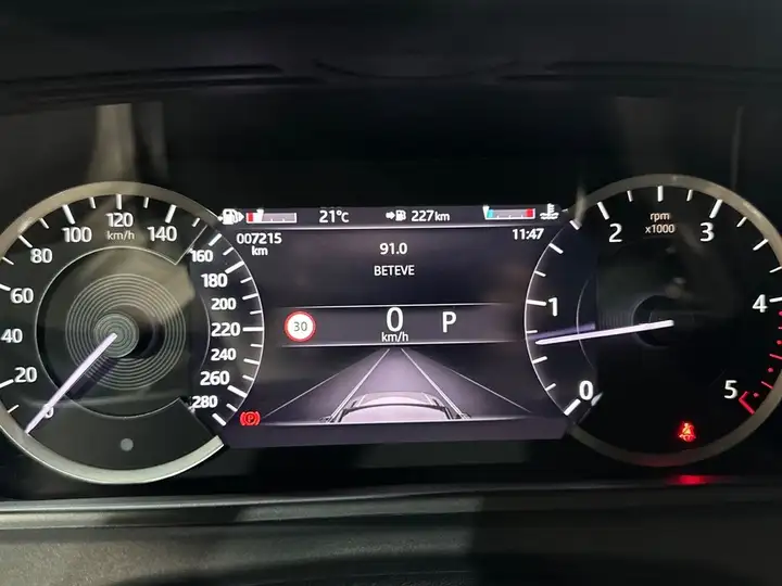 Land Rover Range Rover Velar 2022, foto 13