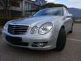 Mercedes-Benz E 200 E 200 T Avantgarde CDI Aut. Avantgarde Silber - thumbnail 3