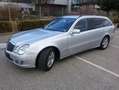 Mercedes-Benz E 200 E 200 T Avantgarde CDI Aut. Avantgarde Silber - thumbnail 2