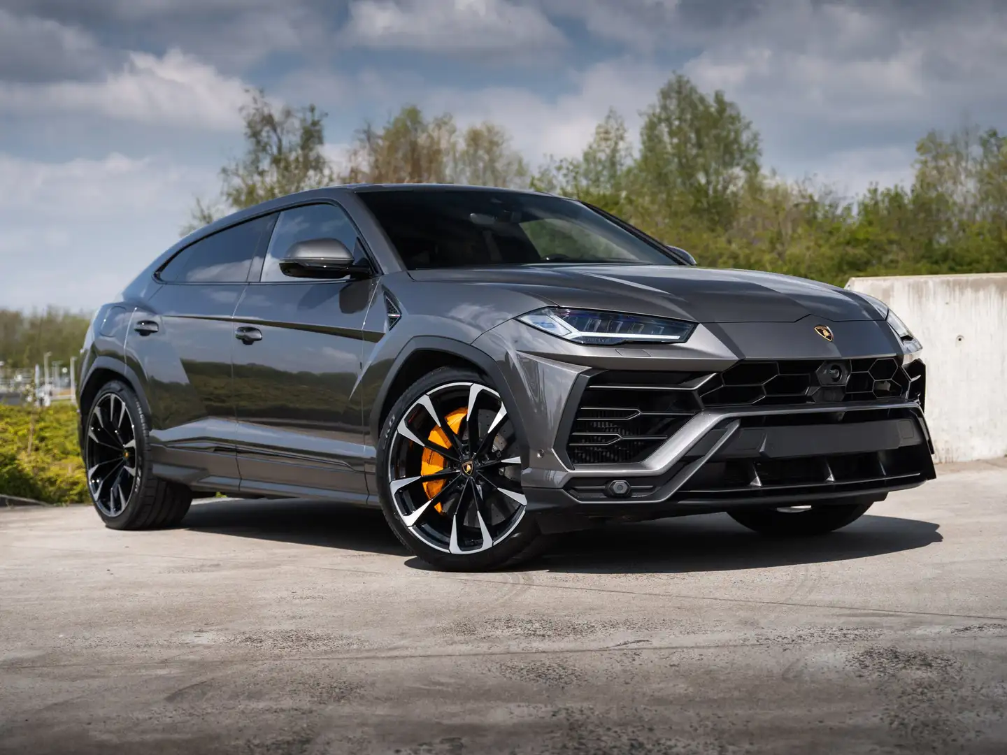 Lamborghini Urus Grigio Keres / Carbon / 360° - 1