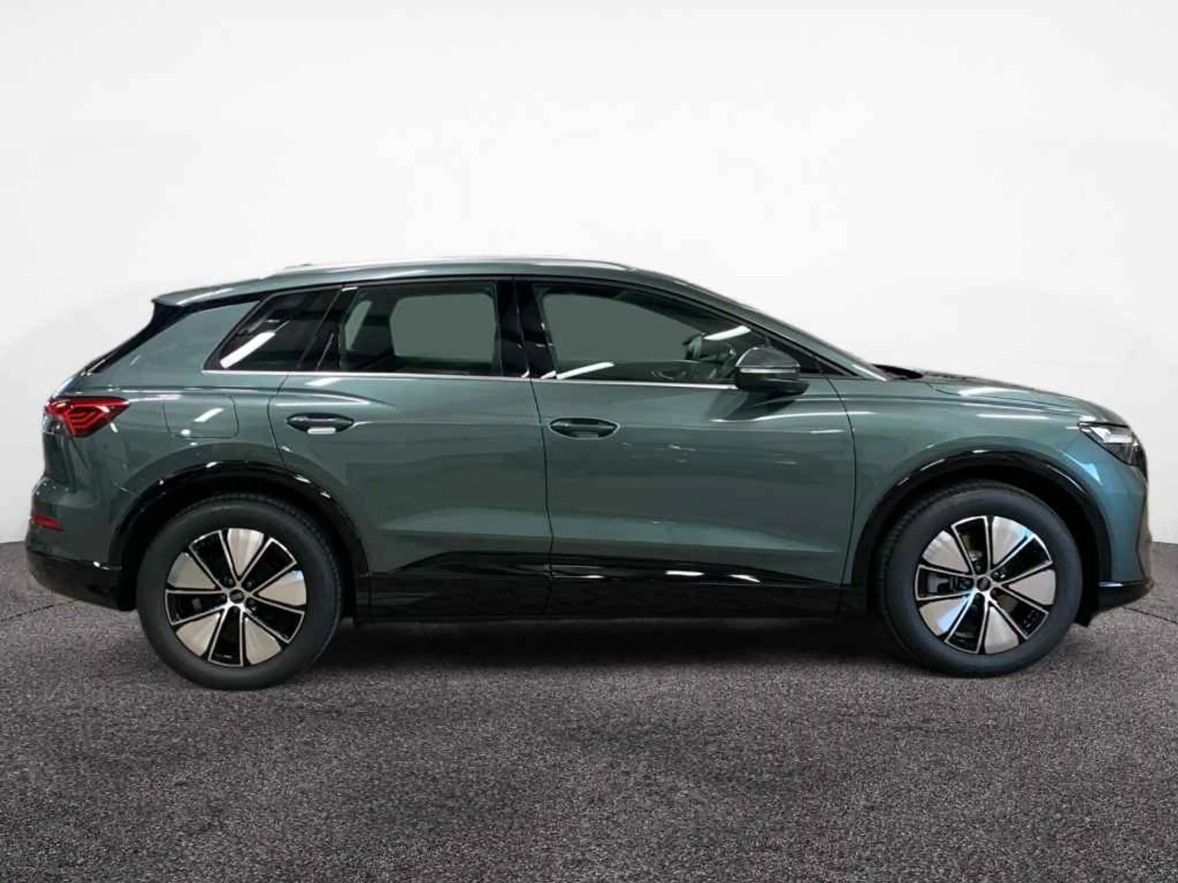 Audi Q4 e-tron performance TECH*WÄRMEP*AHK* — photo 5