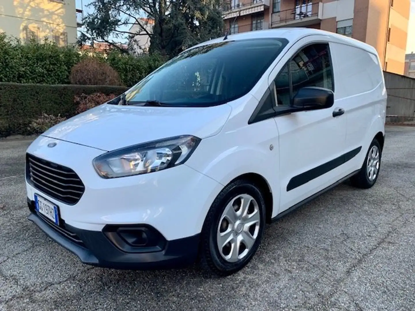 Ford Transit Courier 1.5 TDCi 75cv my21 Bianco - 1