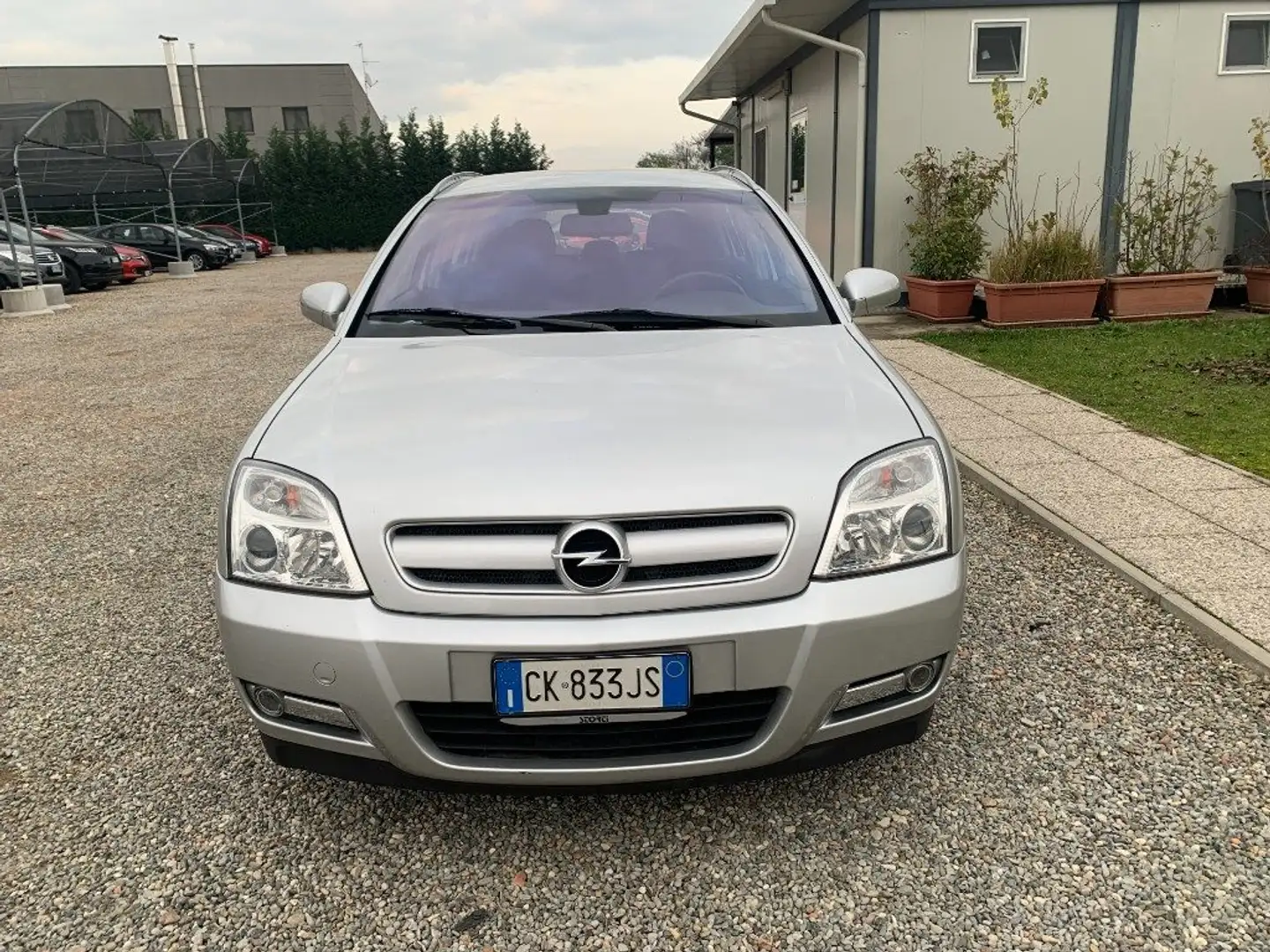 Opel Signum 2.2 16V DTI Elegance Grau - 2