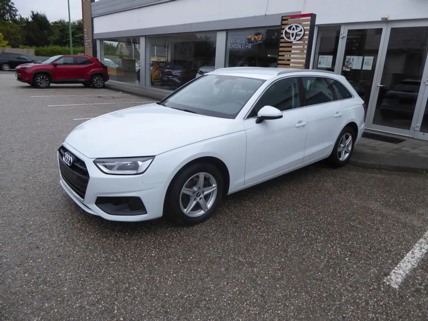 Audi A4 Avant 30 TDI Aut. *LED*AHK* Weiß - 2