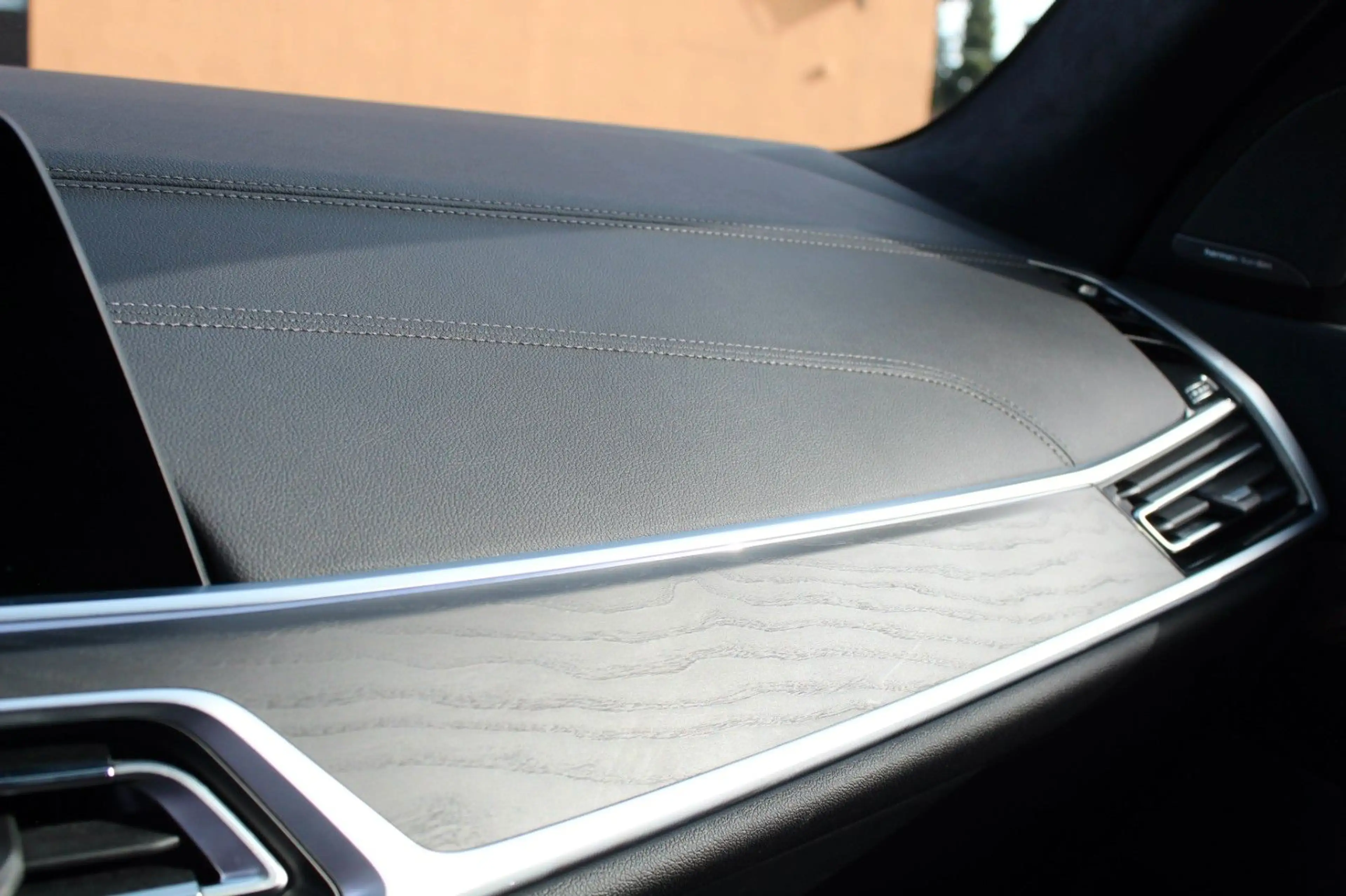 BMW X7 VoLL M-SPORT 1.Hd! 7Si 360° INNOV STANDHZ 22" — photo 27