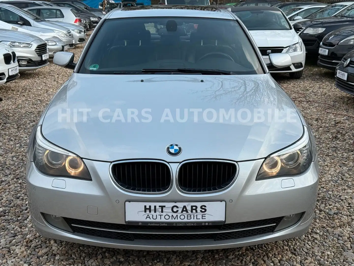BMW 520 Baureihe 5 Lim. 520d Edition Lifestyle Silber - 2