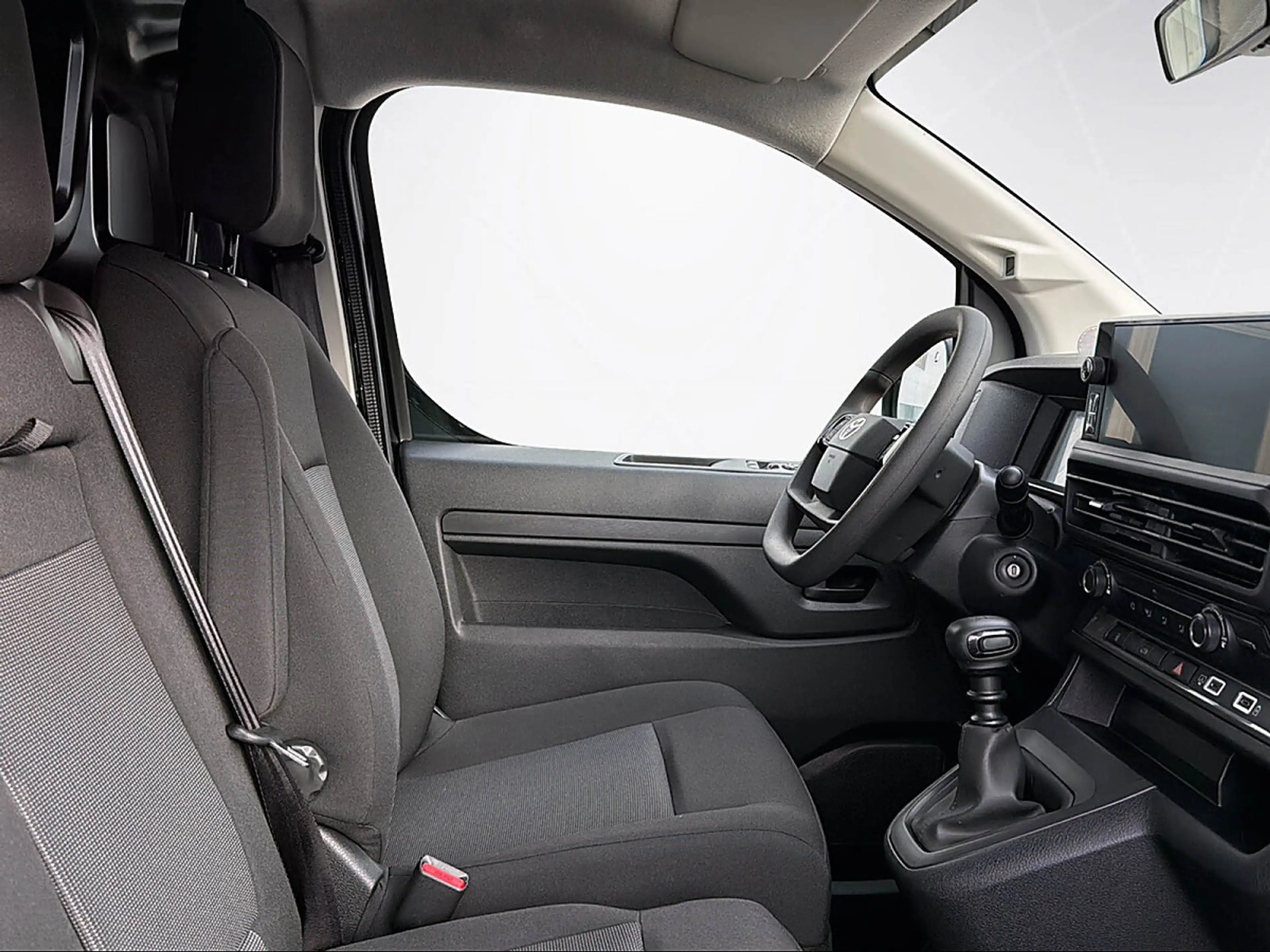 Toyota Proace Pro Ace 2,2 D 150 L1 Meister — photo 9