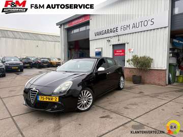 1.4 T Distinctive Clima, navi, PDC achter