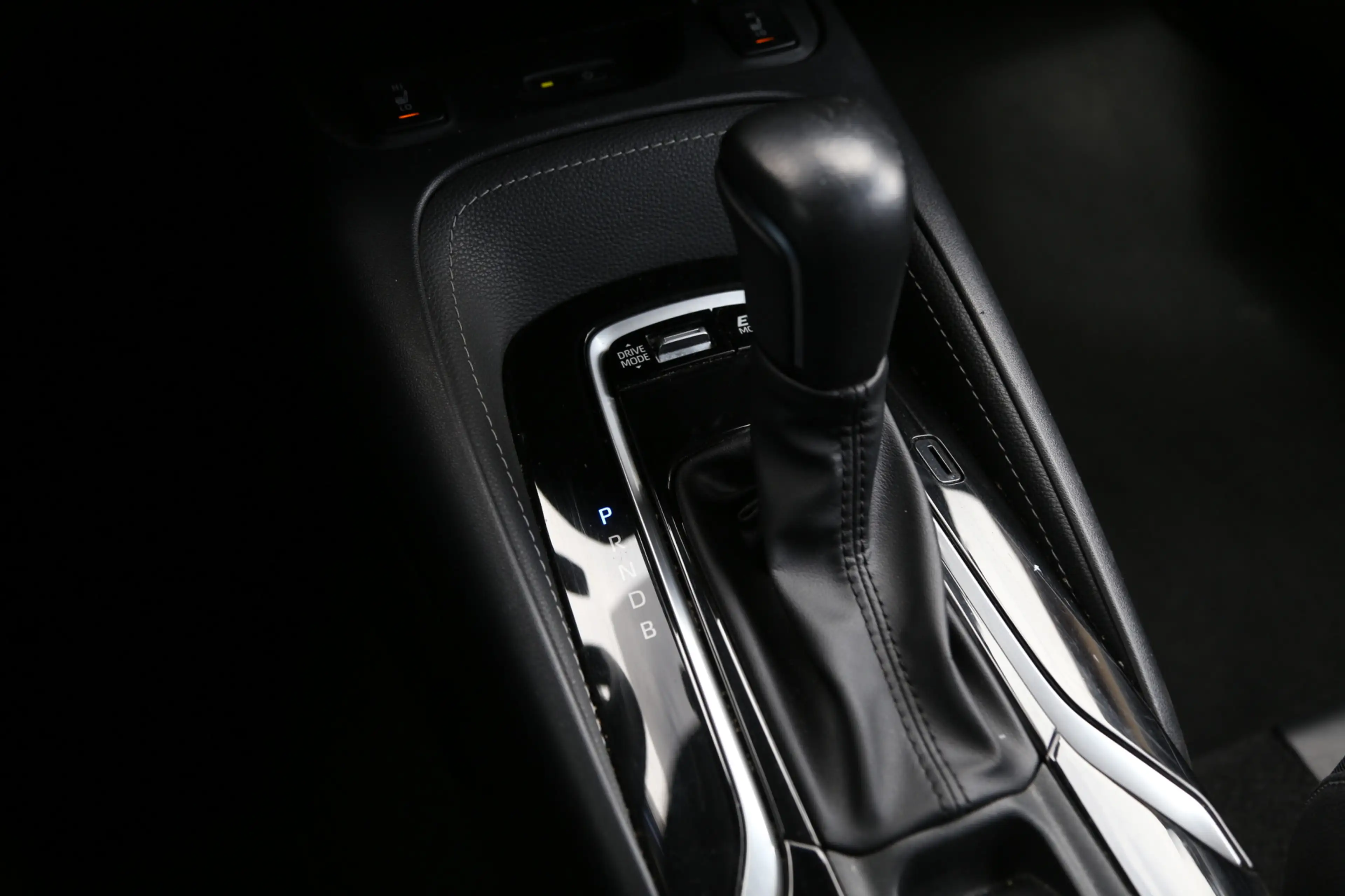 Suzuki Swace 1.8 Hybrid Style Camera ACC Stoelverwarming — photo 11