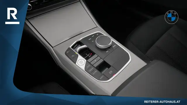 BMW 3 Series view 22