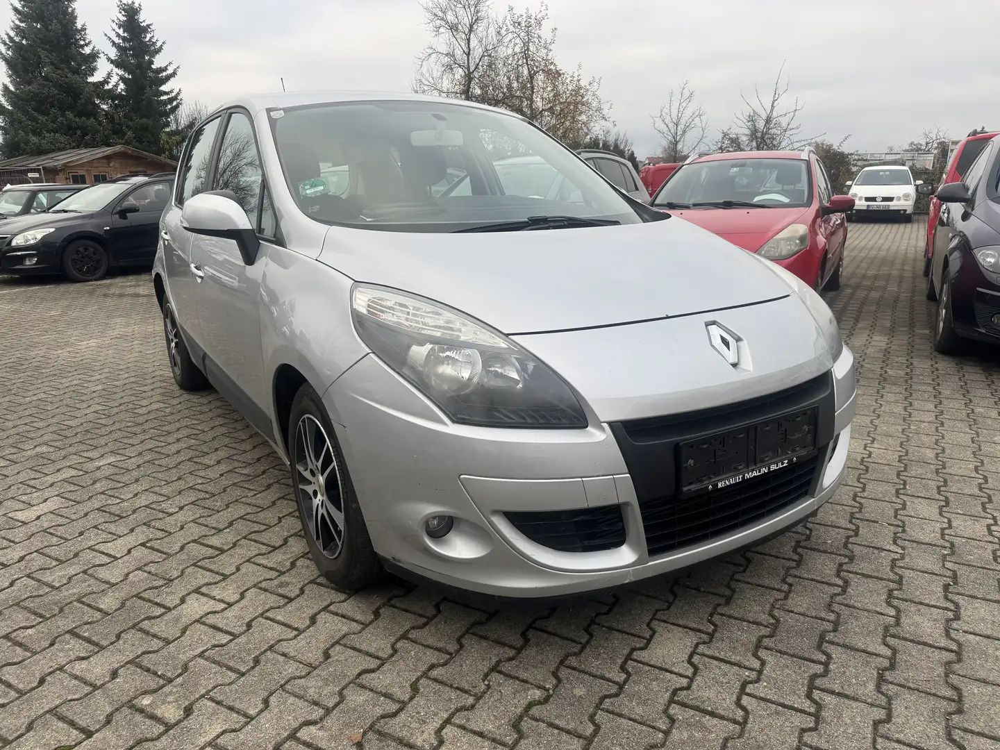Renault Scenic Authentique|PDC|AHK|KLIMAAUT|TEMPOMAT|uvm. Grau - 1
