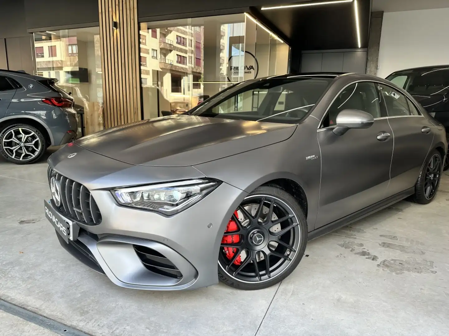 Mercedes-Benz CLA 45 AMG S 4Matic+ 8G-DCT Gris - 2