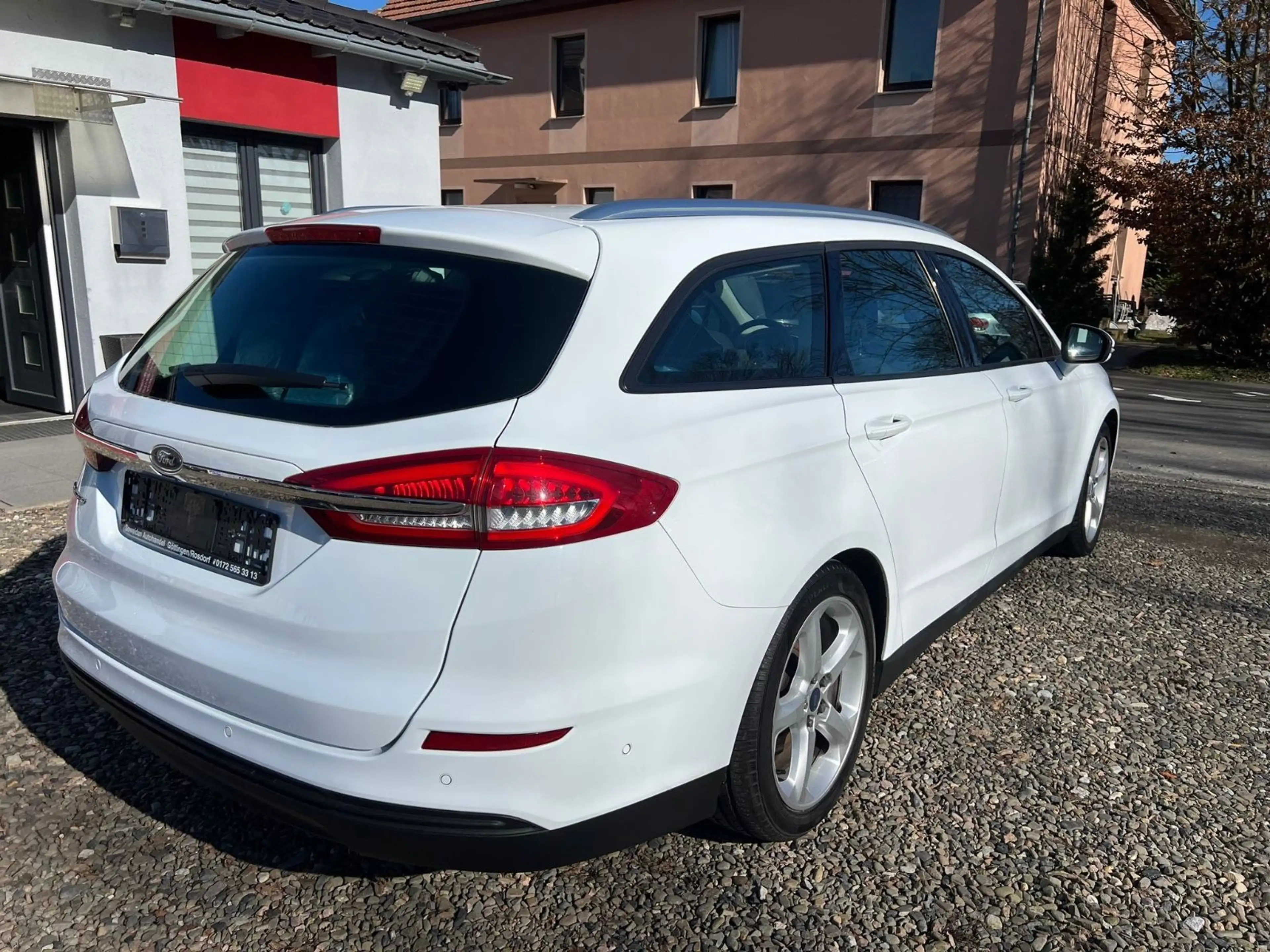 Ford Mondeo Turnier Business Edition Automatik Navi — photo 6