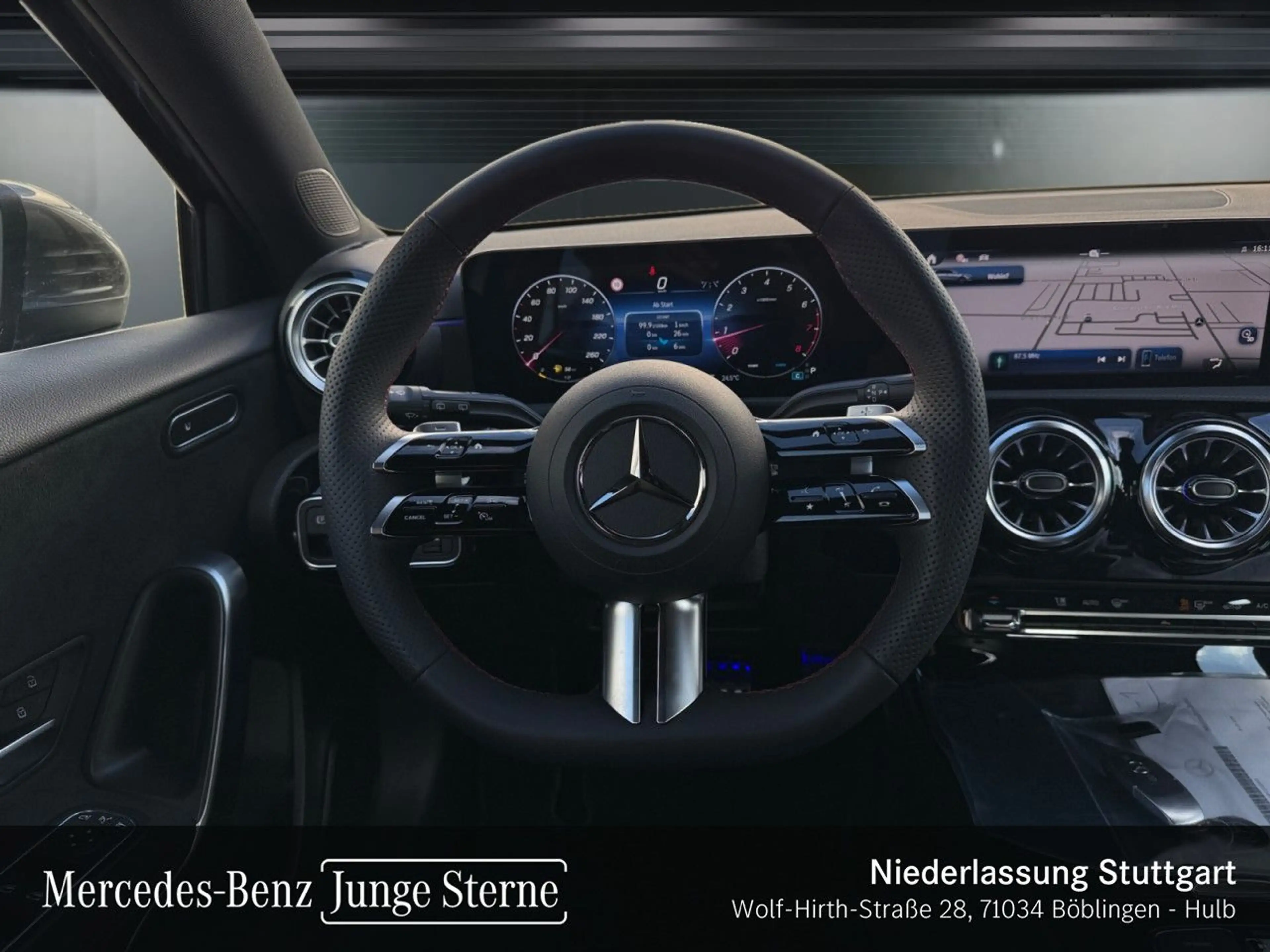 Mercedes-Benz A 200 AMG+LED+KAMERA+KEYLESS+7G — photo 14