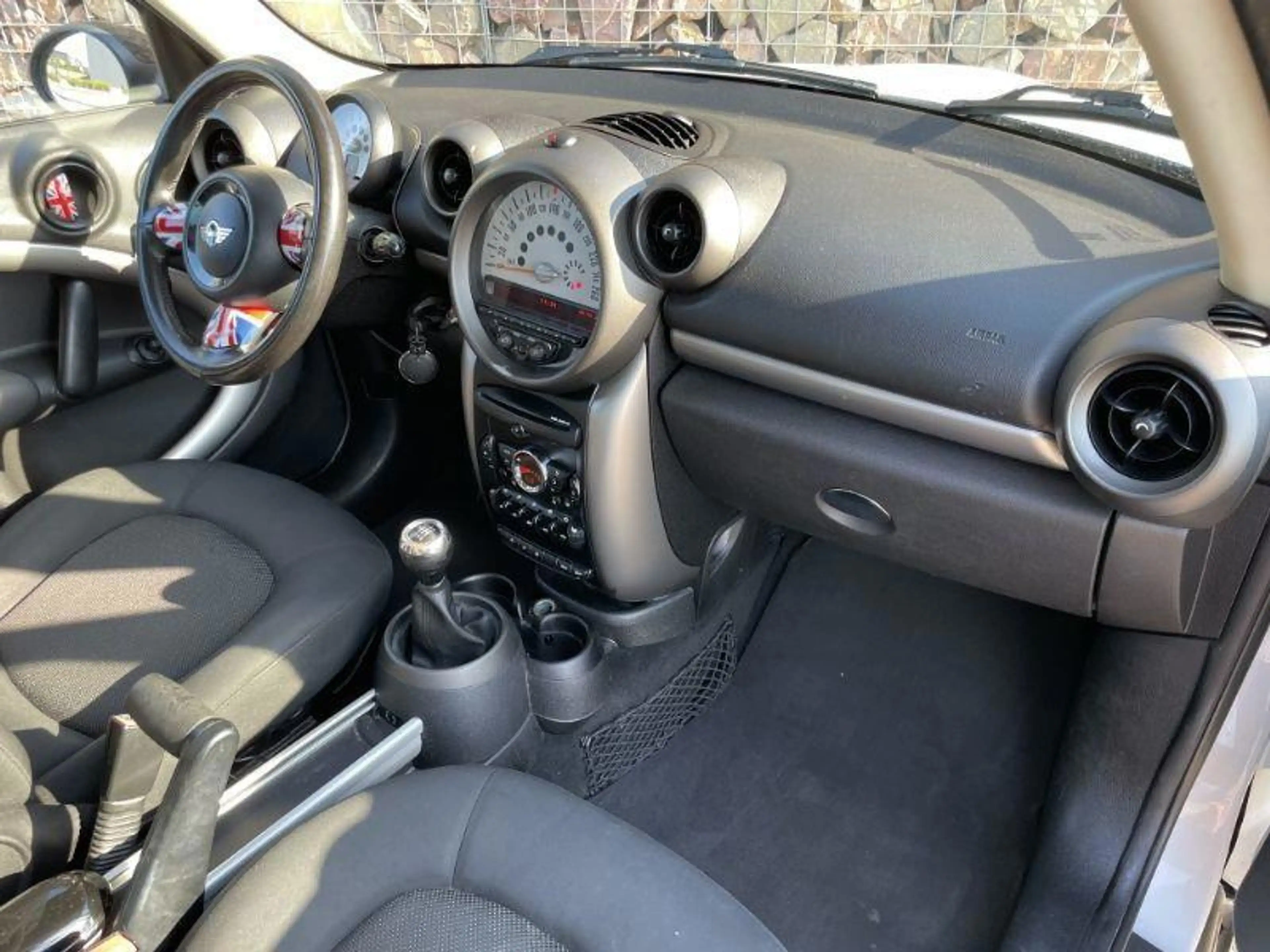 MINI One Countryman 1.6 Pepper — photo 10