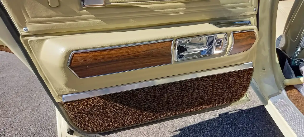 Oldsmobile Custom Cruiser, foto 9