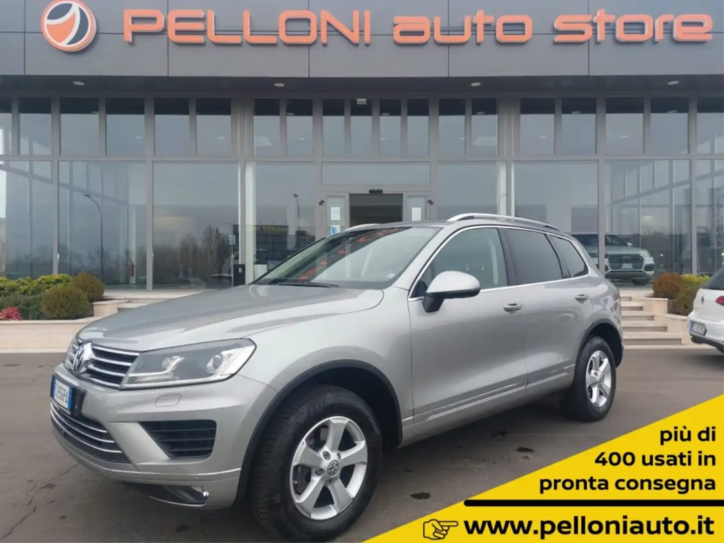 Volkswagen Touareg 3.0 TDI 204 CV tiptronic Executive TETTO-XENO Argento - 1