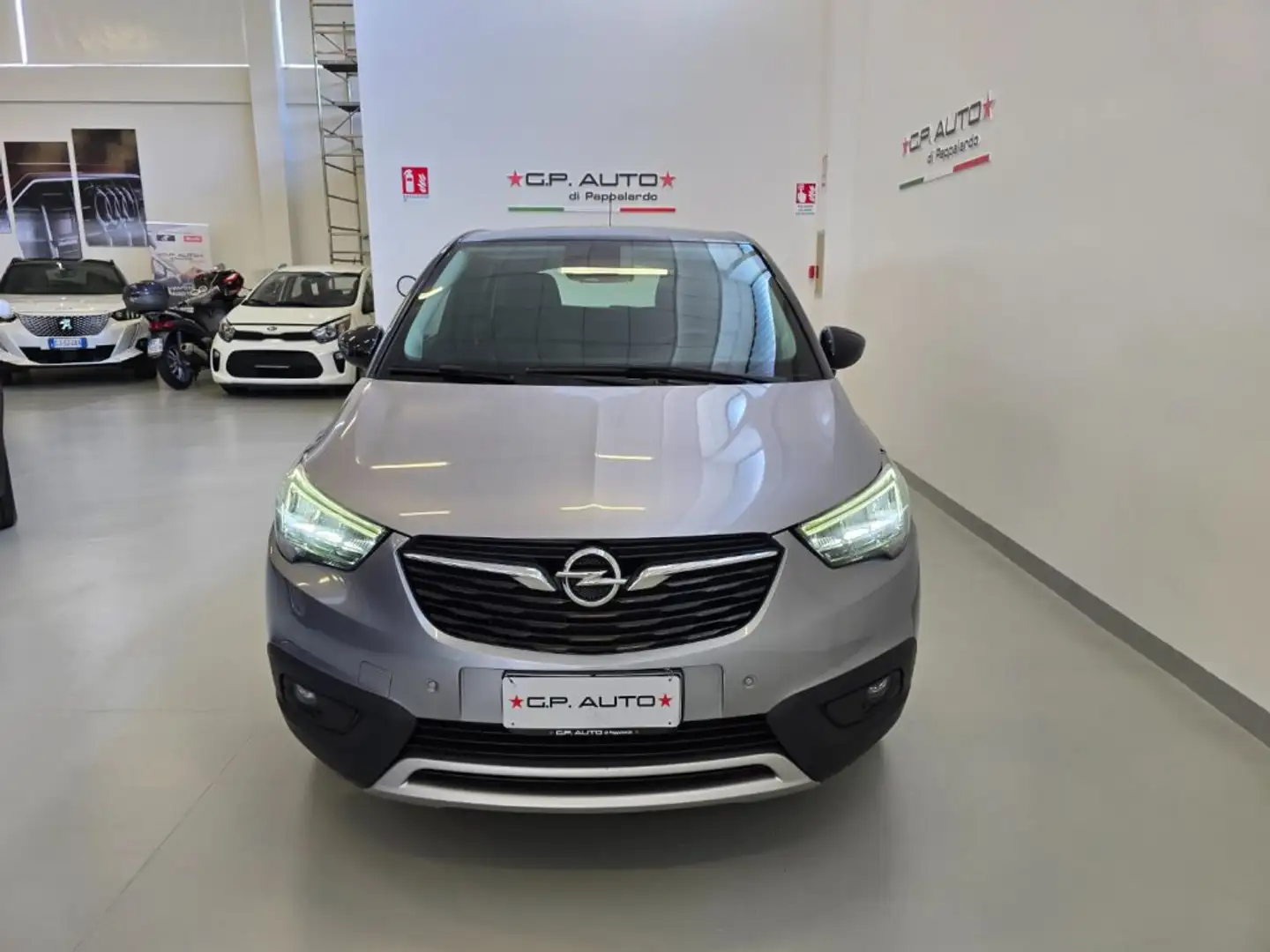 Opel Crossland X 1.5 ECOTEC D 102 CV Innovation Grigio - 2