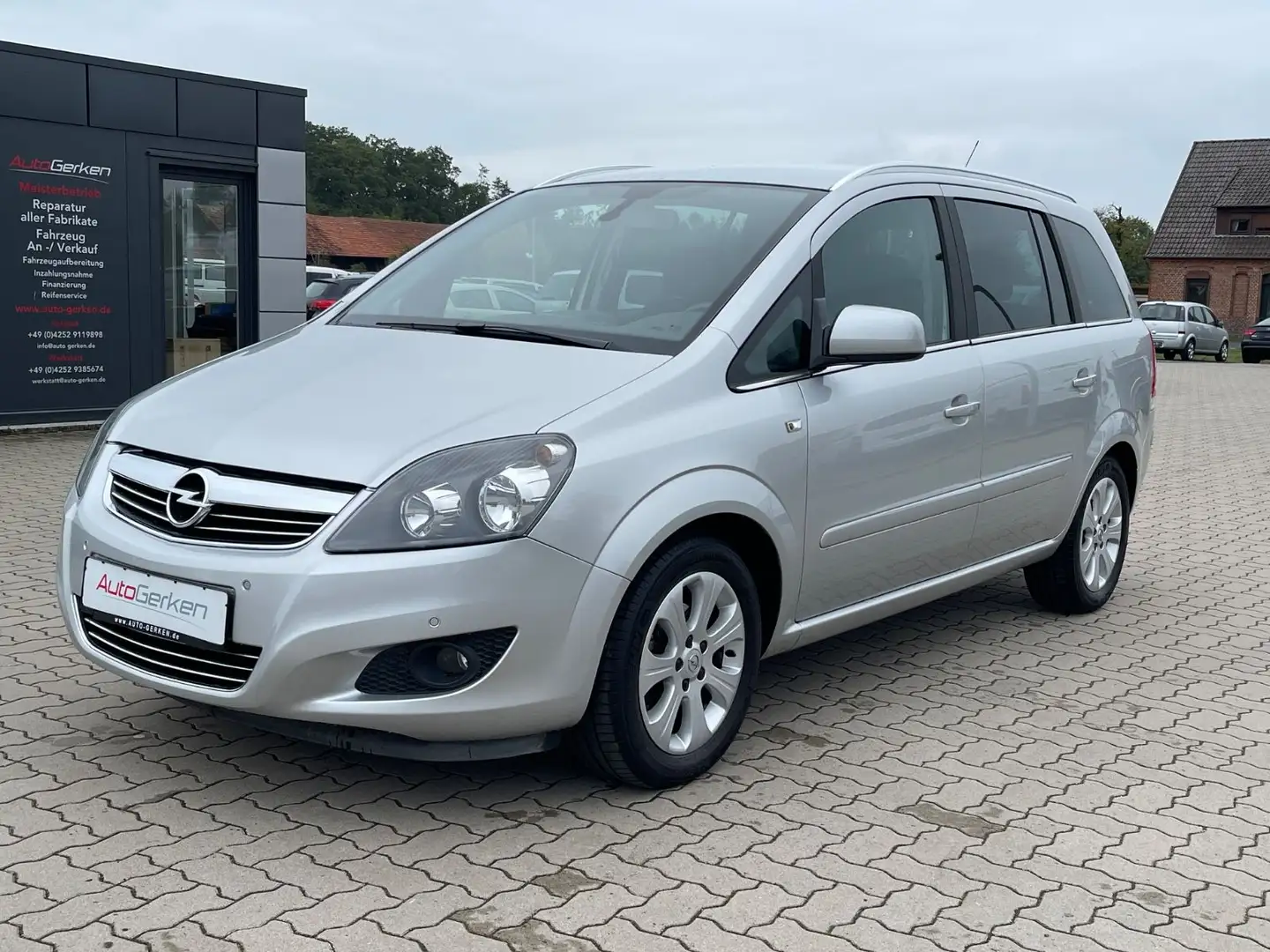 Opel Zafira B 1.8 Design Edition AHK 1HD 7-Sitzer Argent - 2