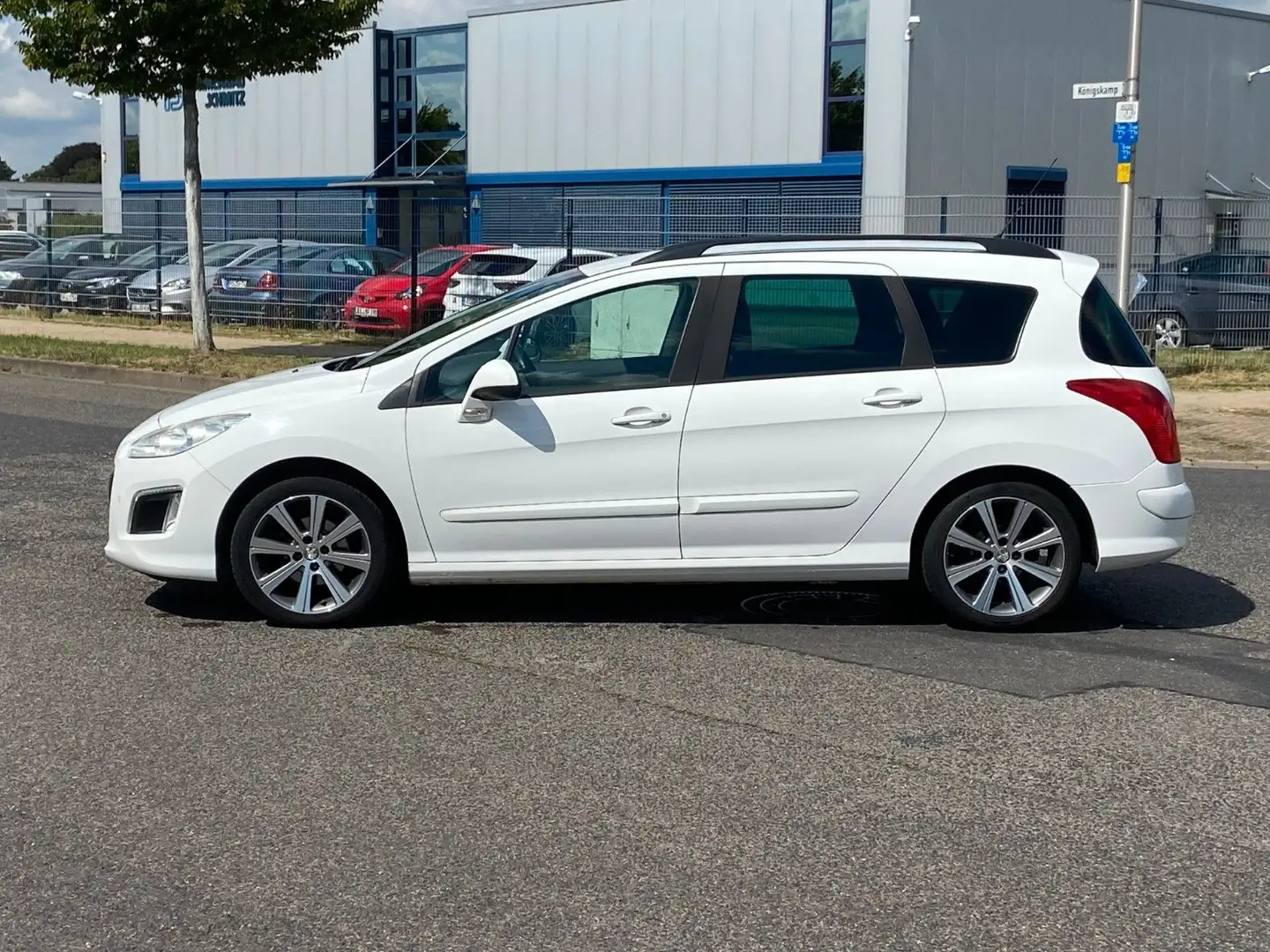 Peugeot 308 SW Active*Tempo*PDC*Klima* Weiß - 2