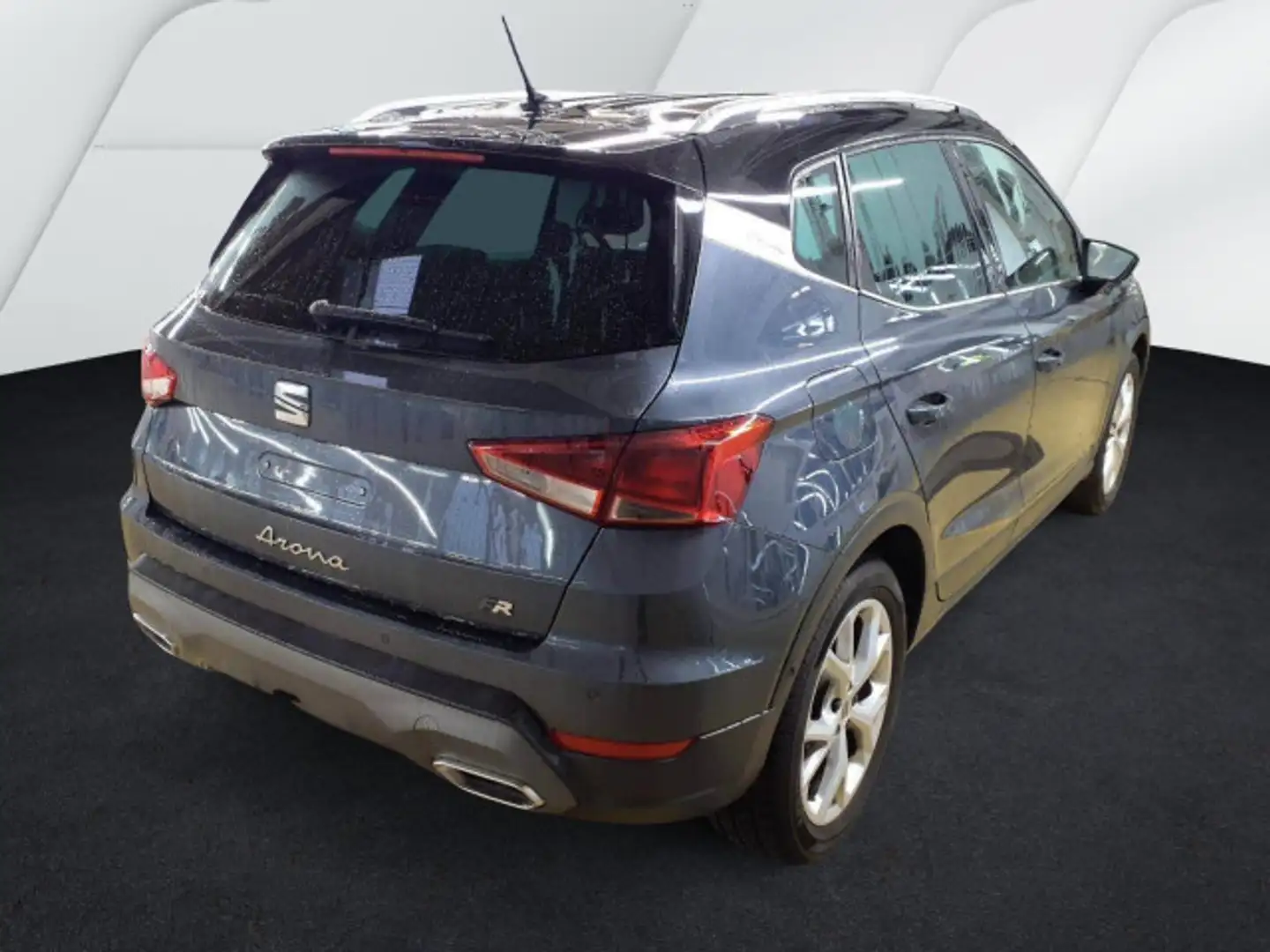 SEAT Arona FR 1.5 TSI DSG ACC AHK LED NAVI RFK KEYL Gris - 2