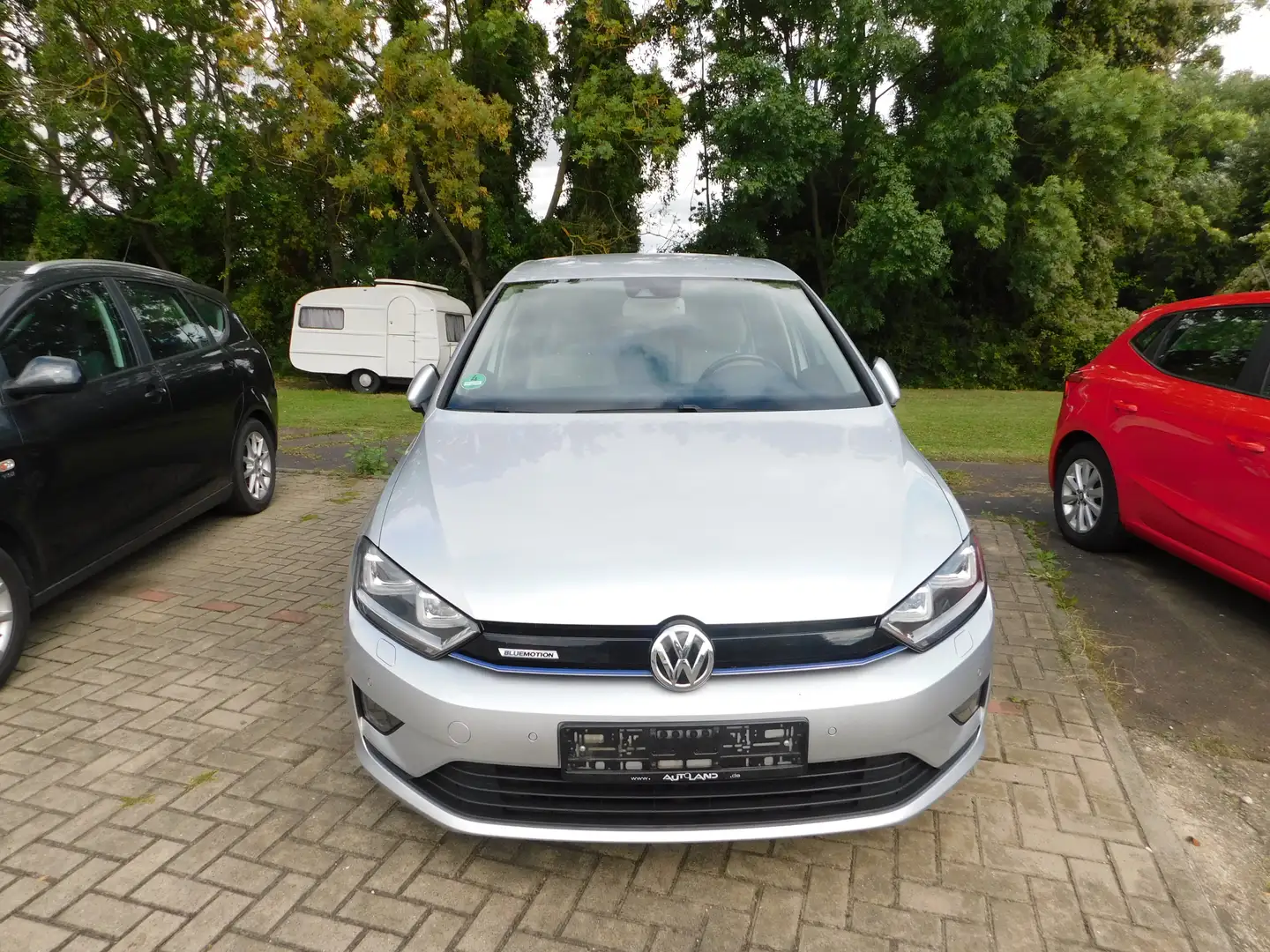 Volkswagen Golf Sportsvan Comfortline BlueMotion Silber - 1