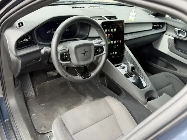 Polestar 2 2023 — photo 8