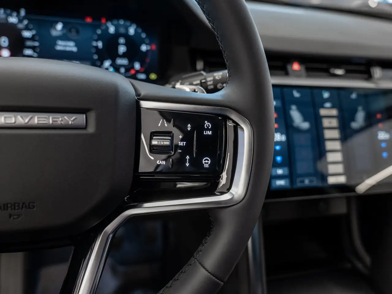 Land Rover Discovery Sport 2026 — фото 14