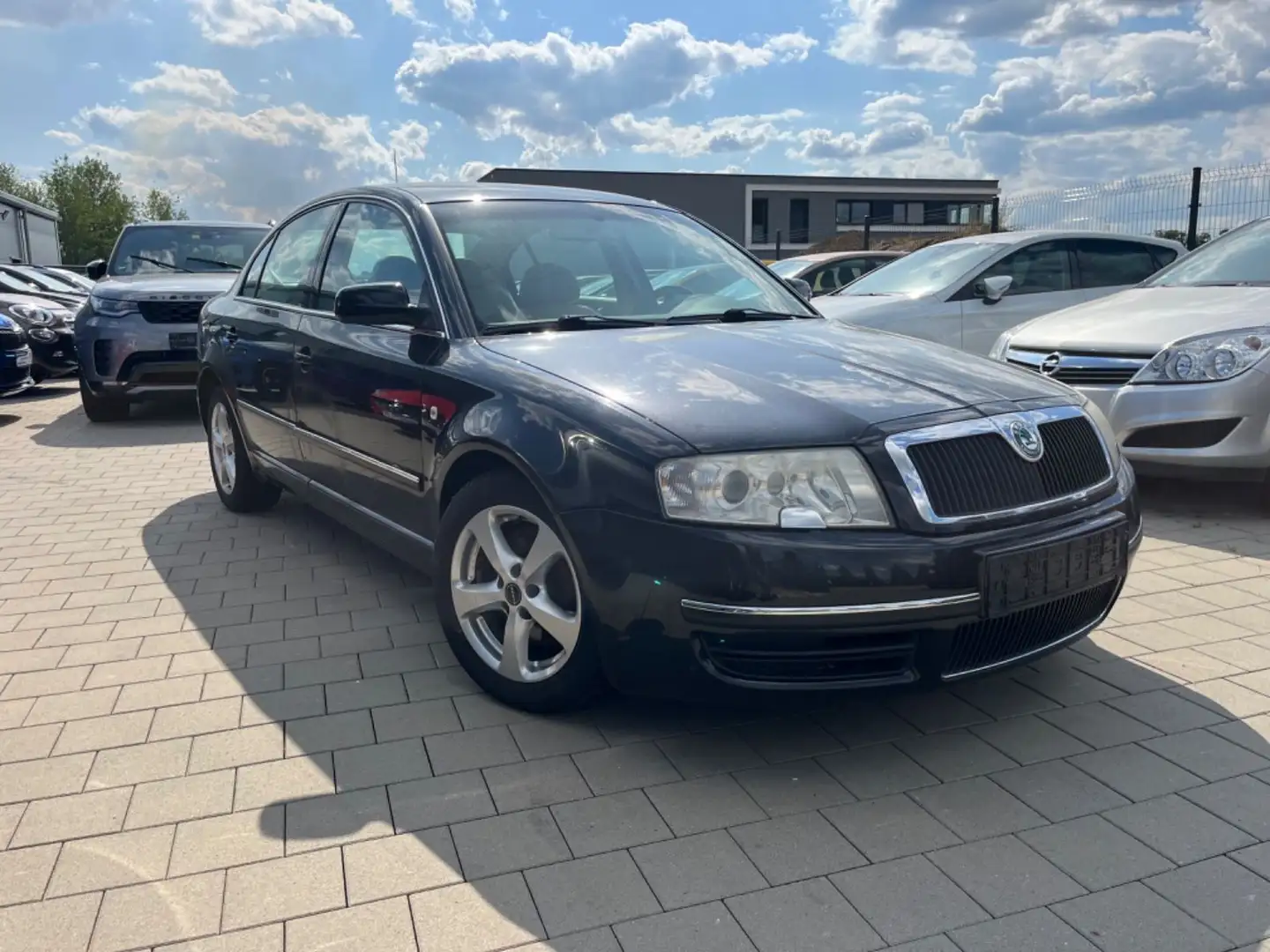 Skoda Superb Elegance Schwarz - 1