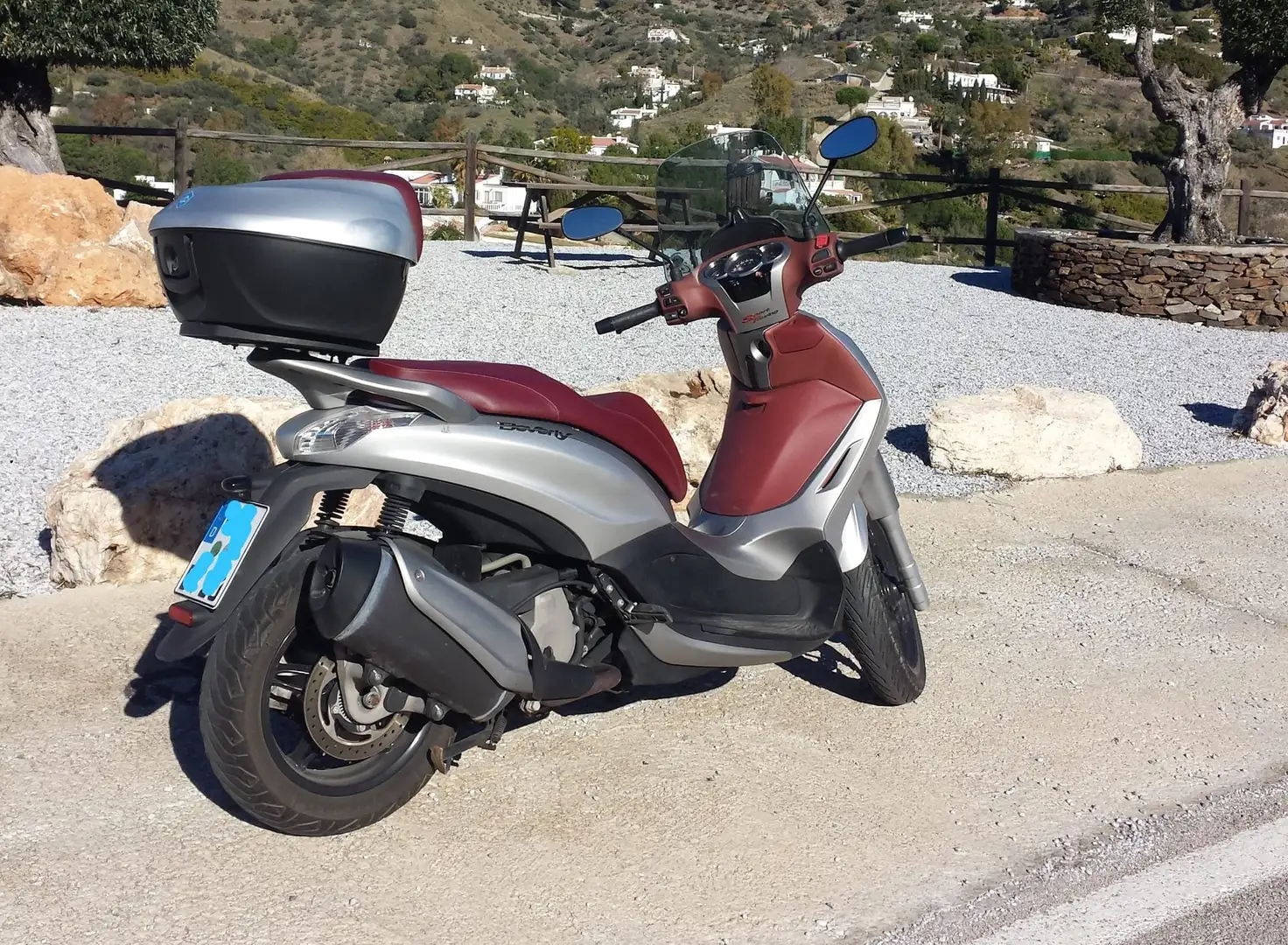 Piaggio Beverly 350 Silver - 1