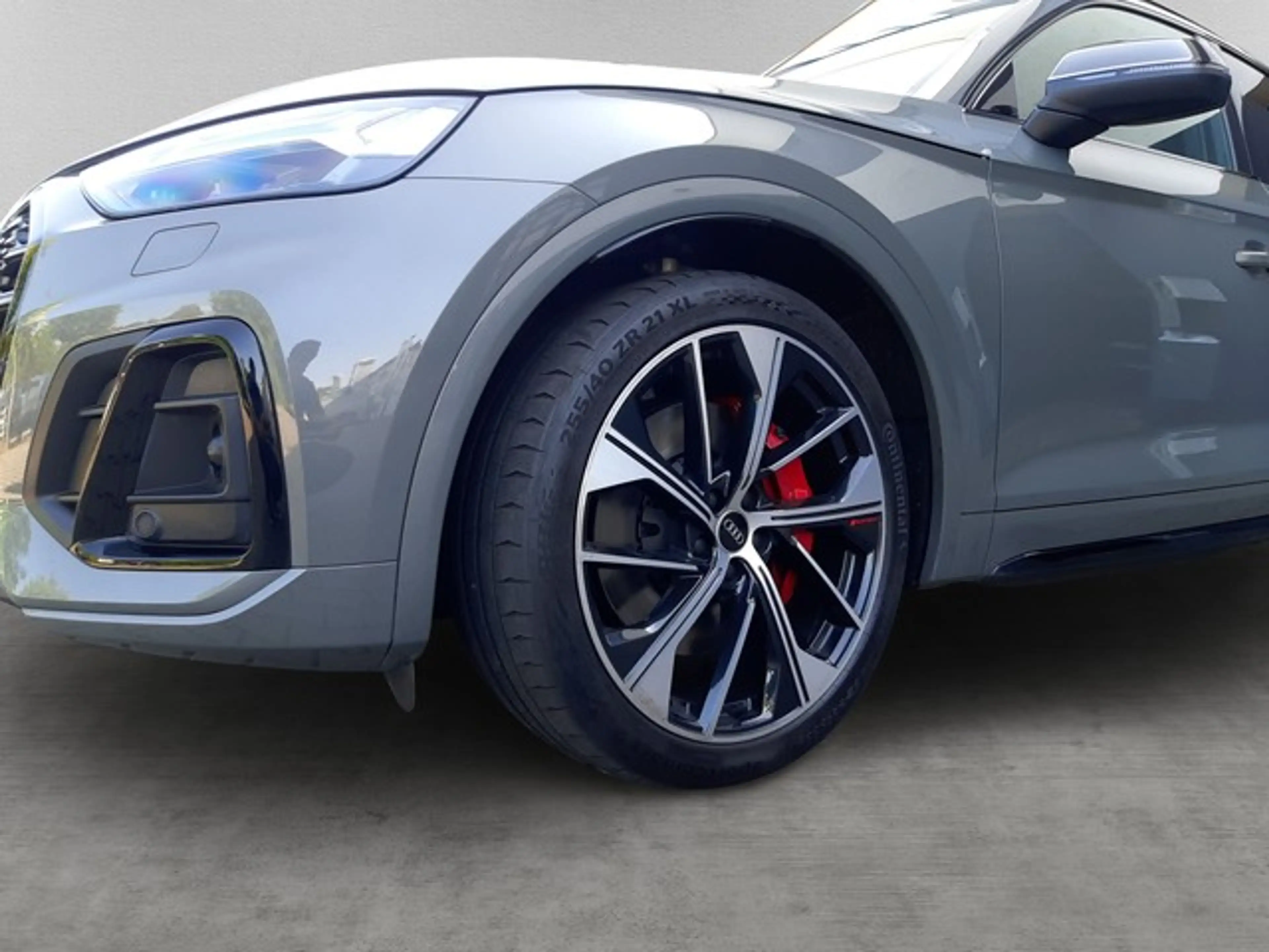 Audi SQ5 Sportback TDI AHK StdHZ Matrix Pano 21" — photo 6